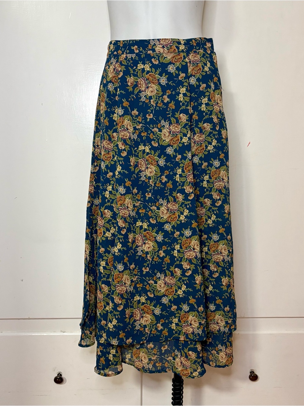 Vintage 90s LizSport Blue Floral High Rise A Line Midi Skirt